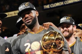 bet365-詹姆斯关键节点战术调整，TL带队取胜！-bet365